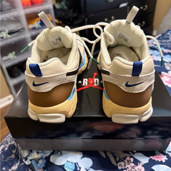 Nike Zoom Vomero 5 Premium ‘Design by Japan’ Size Mens 12, Woman’s Size 13.5 - Picture 11 of 11